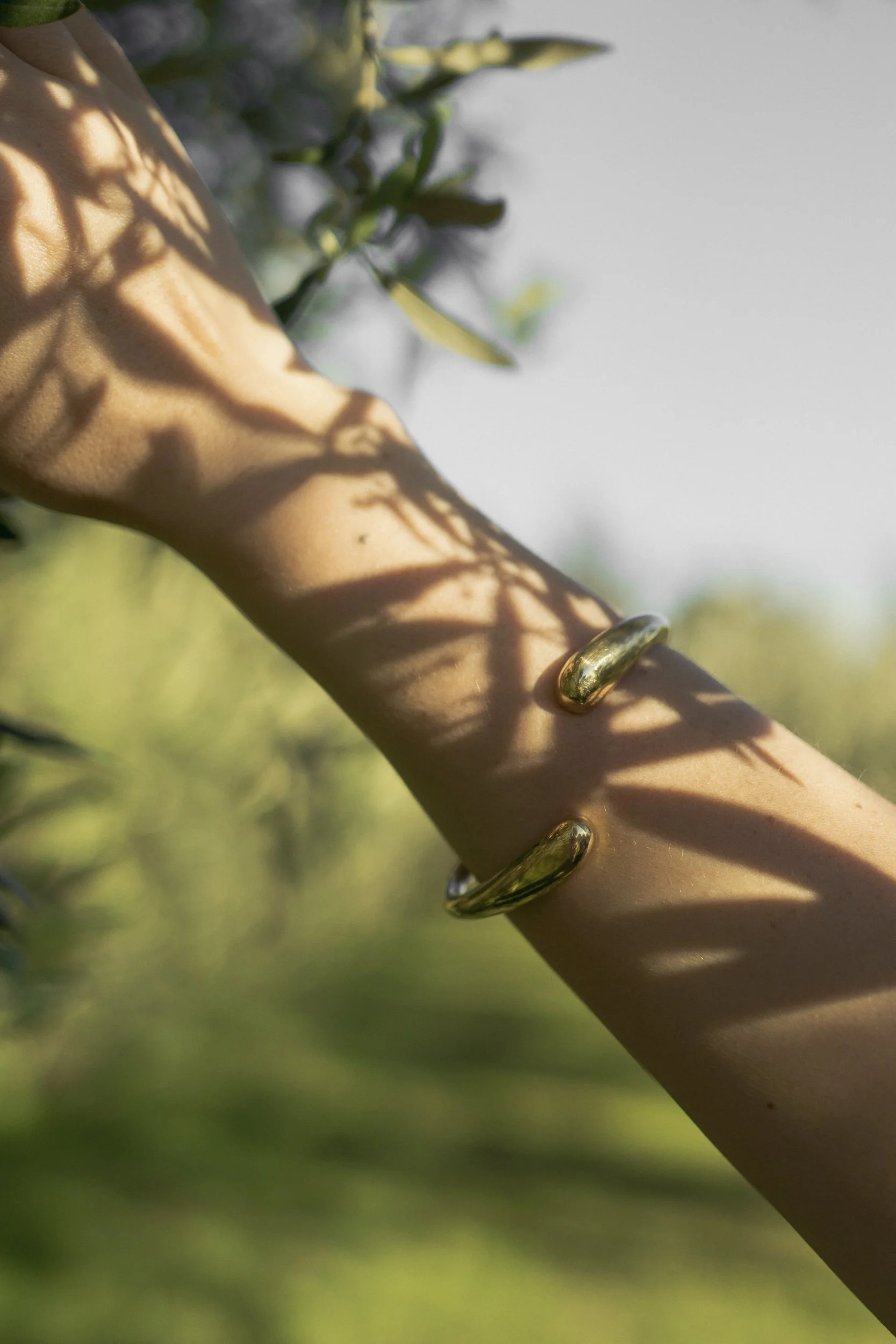 Kenyan Brass Bangle Bracelet — CRAFTMONGERS